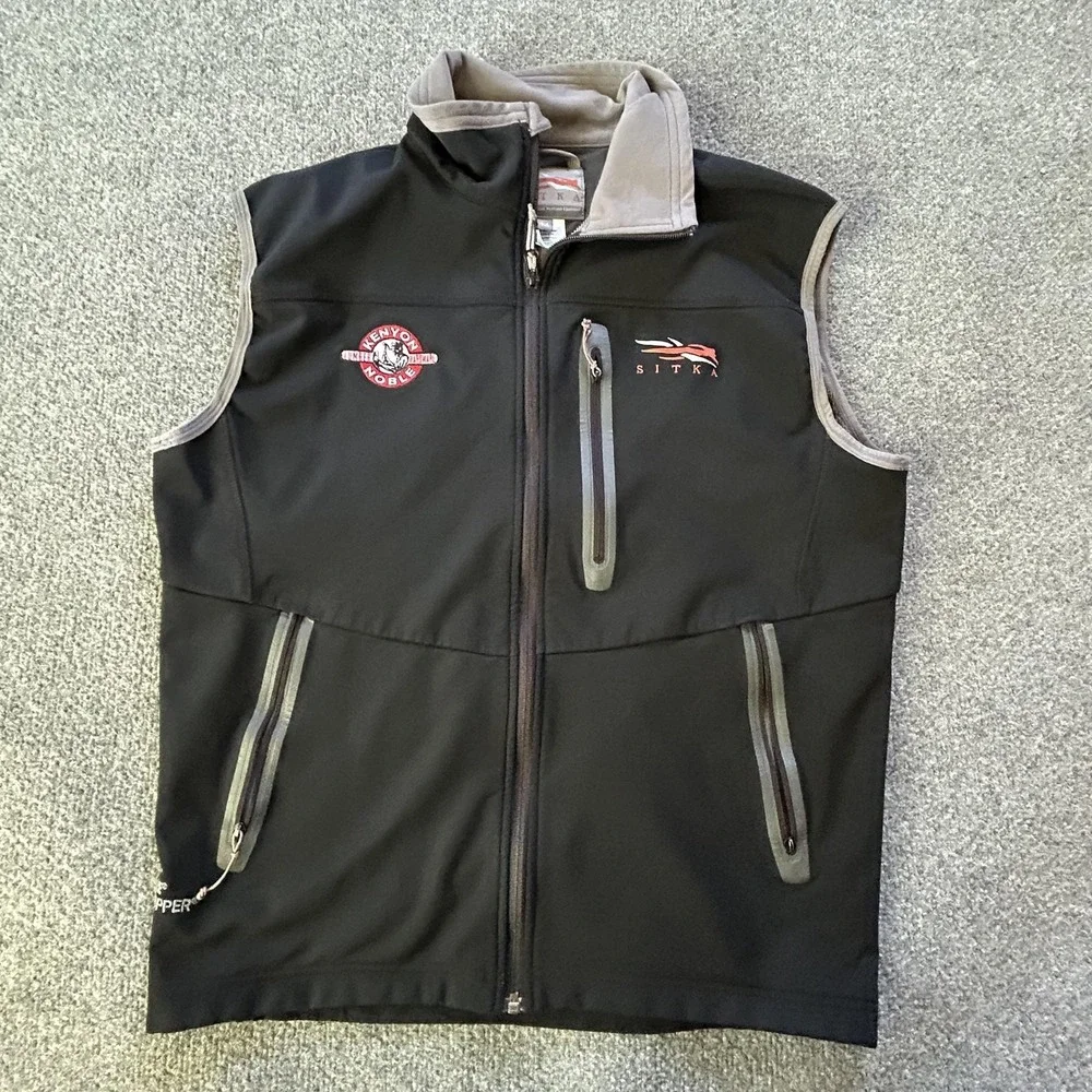 Sitka Softshell Vest Mens Medium Black Gore Windstopper Full Zip Hunting